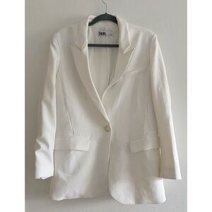 BOA. Because of Alice White Single Button Blazer XS